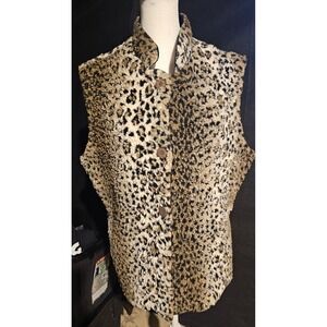 Coldwater Creek Leopard Print Faux Fur Button Up Vest Sleeveless Top
